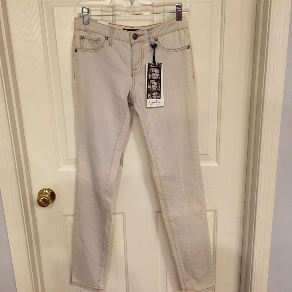 NWT Jessica Simpson white wash Kiss Me Jeggings